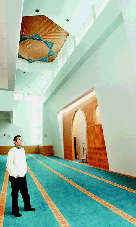 Sharif Senbel - Masjid Al Hidayah and Islamic Cultural Centre, Port Coquitlam - Vancouver Sun December 1 2009