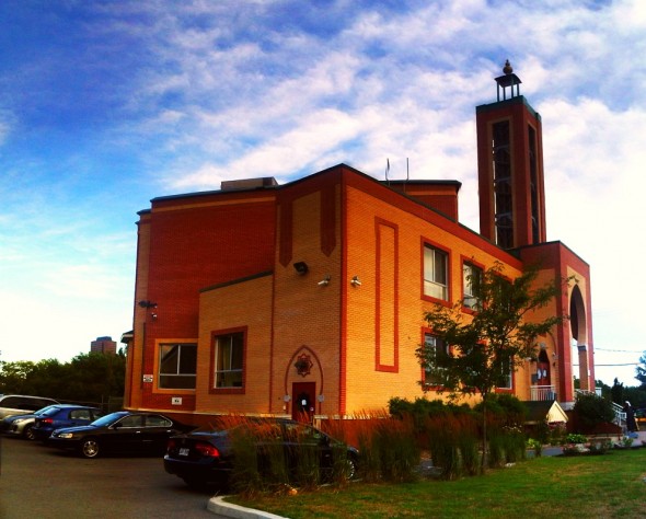 01 - Gatineau Mosque - Centre Islamique de l’Outaouais, 4 rue Lois, Hull, Gatineau, Quebec - Friday August 2 2013