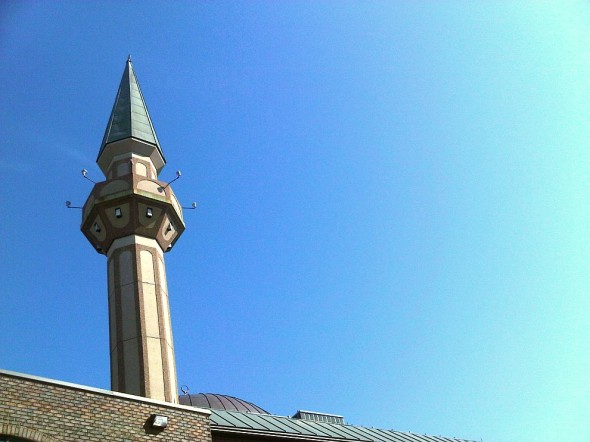 04 - Ottawa Main Mosque, Minaret and tip of Dome, Jumah Friday August 2 2013