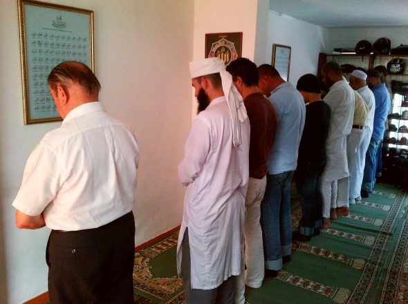 Salat al Jumah Friday Congregational Prayer in Medellin's Only Masjid Friday March 28 2014