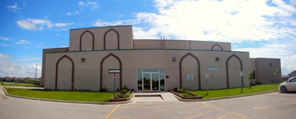 02 - It's Ramadan Curious George - Hena Khan - Manitoba Islamic Association - 2445 Waverley Rd - Winnipeg