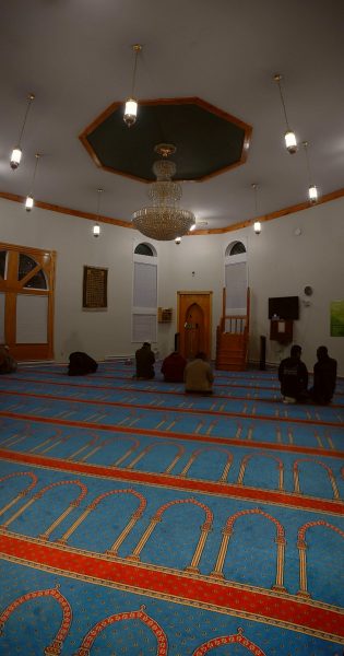 08 - Fajr - Dawn Prayer - Masjid Al-Noor, Muslim Association of Newfoundland and Labrador, St John's - Tuesday June 7 2016